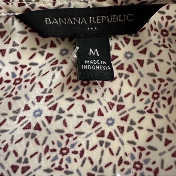 Banana Republic Top Blouse Crew Neck Short Sleeve Summer Office Medium NEW - Picture 2 of 12